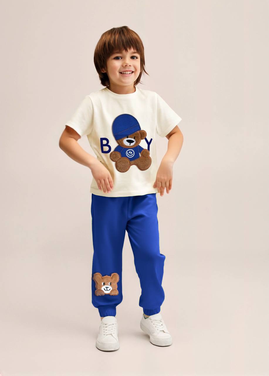BEAR İSLEMELI TİŞÖRT EŞOFMAN TAKIMI